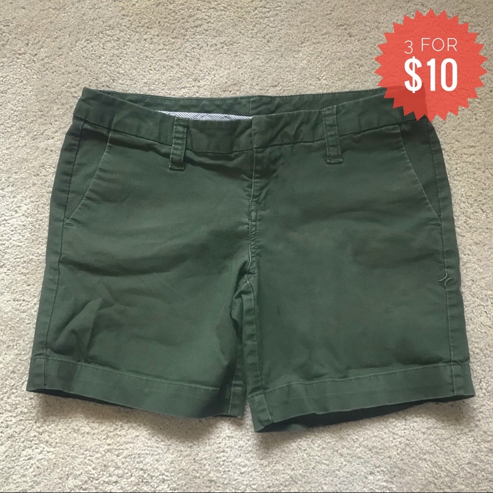 ✨ Hurley Green Shorts